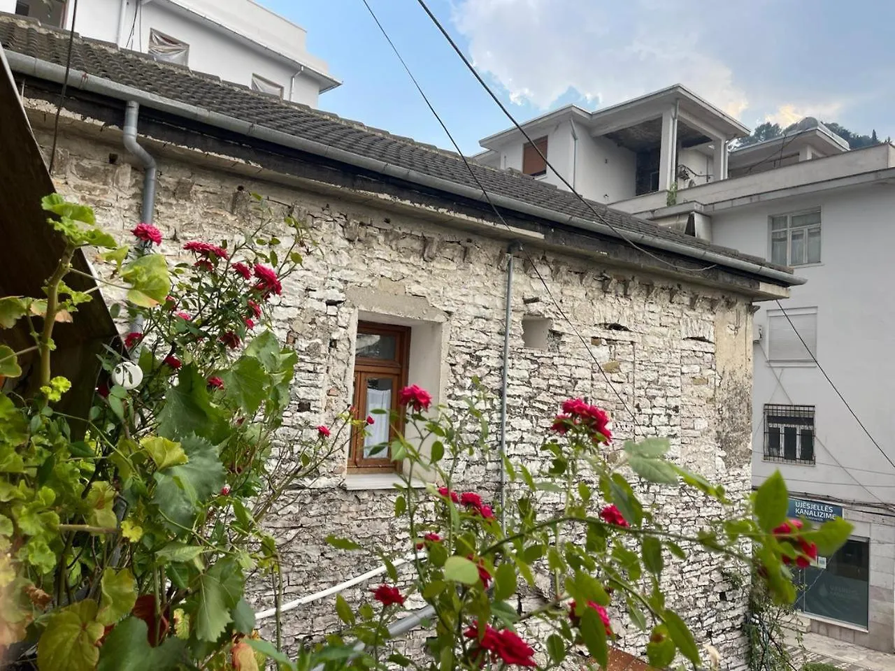 Apartment Guesthouse Klajd Gjirokaster Albania