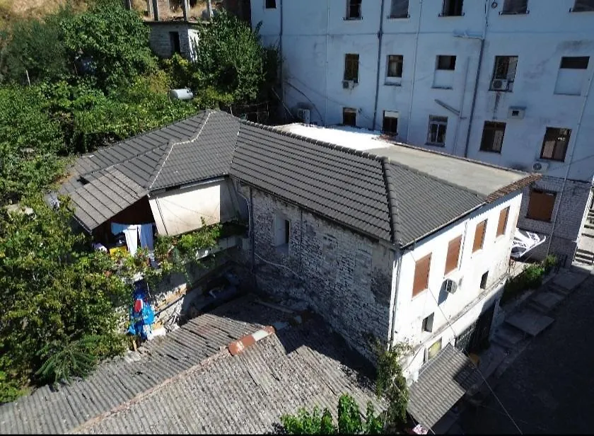 Guesthouse Klajd Gjirokaster Apartment